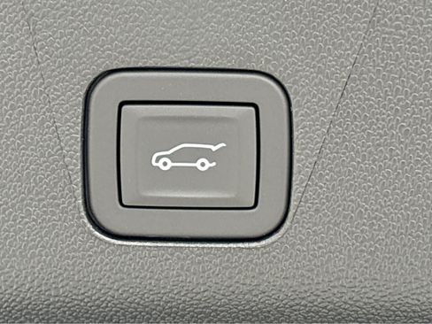 New 2026 Chevrolet Tahoe Premier w/ Sun And Tow Package AWD/4WD image 21