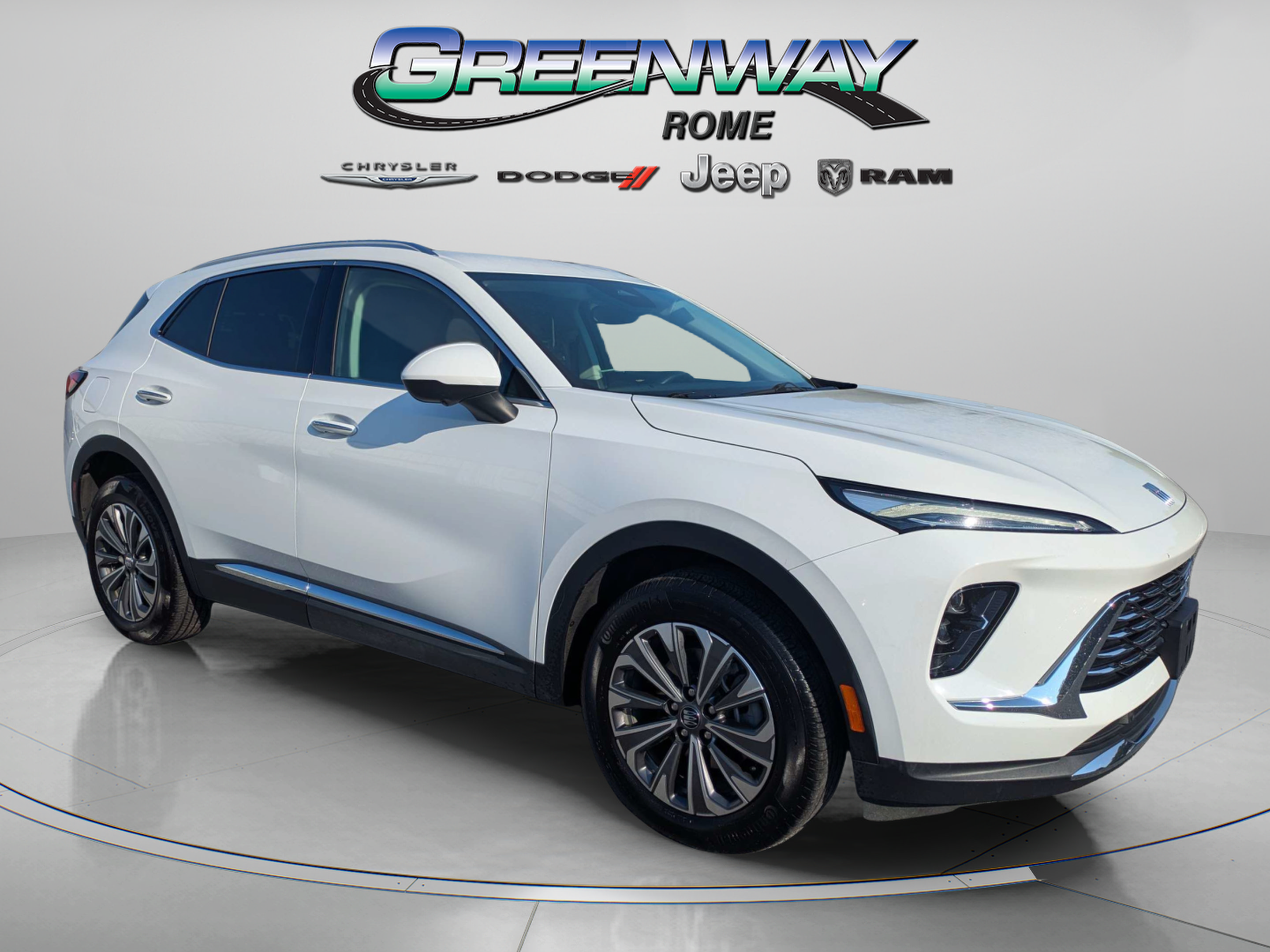 Used 2024 Buick Envision Preferred AWD/4WD image 1