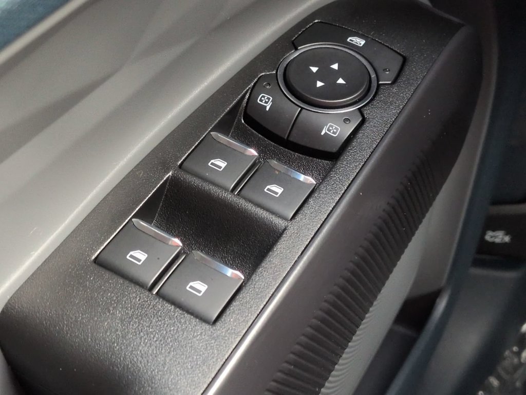 Used 2024 Ford Maverick Lariat w/ Black Appearance Package AWD/4WD image 24