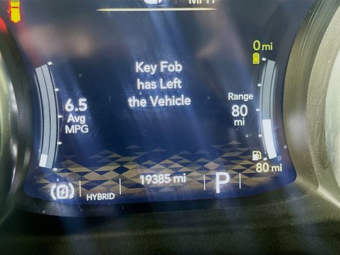 Used 2023 Jeep Wrangler Sahara w/ Cold Weather Group image 18