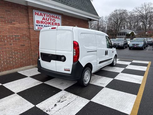 Used 2019 RAM ProMaster City Tradesman image 3