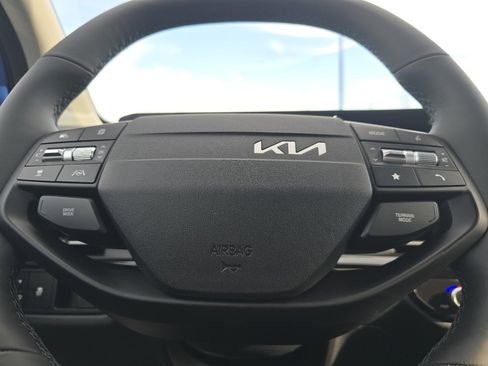 New 2026 Kia Sportage EX w/ EX Panorama Roof Package AWD/4WD image 28
