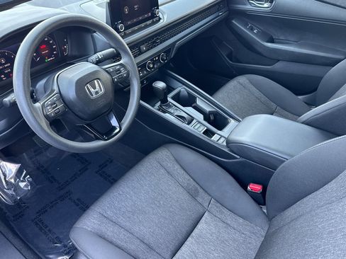Certified 2025 Honda Accord LX image 4