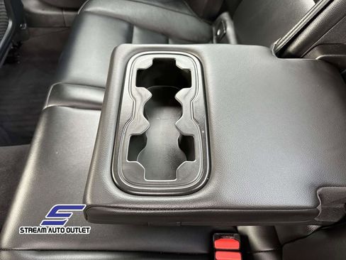 Used 2022 Volvo S60 B5 Inscription image 13