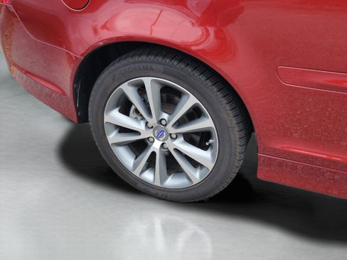 Used 2013 Volvo C70 T5 image 28