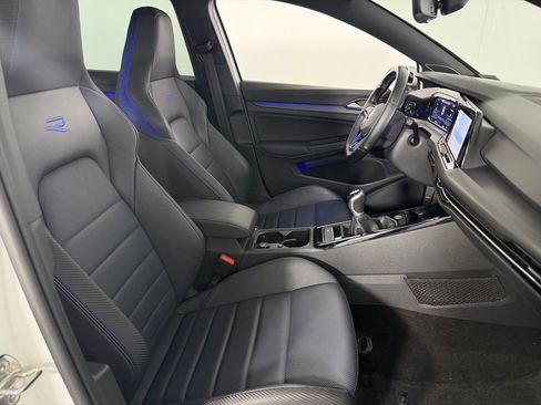 Used 2023 Volkswagen Golf R 2.0T image 33