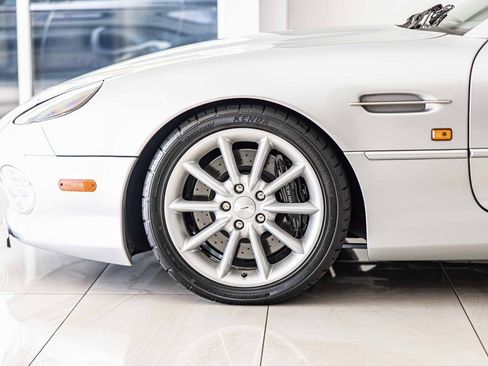Used 2002 Aston Martin DB7 Vantage image 8