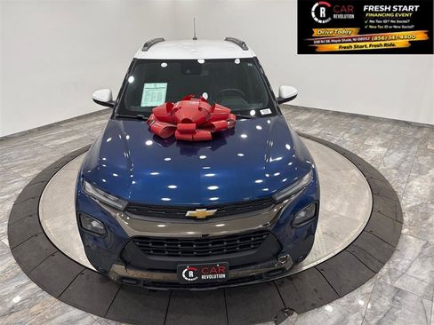 Used 2022 Chevrolet TrailBlazer ACTIV image 2