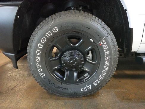 New 2026 RAM 2500 Tradesman AWD/4WD image 34
