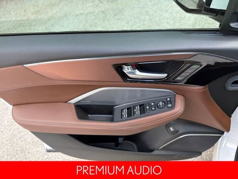 Used 2025 Acura MDX FWD w/ Technology Package image 19