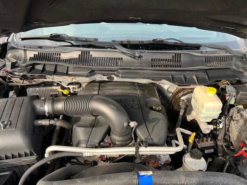 Used 2015 RAM 2500 SLT w/ Luxury Group image 18