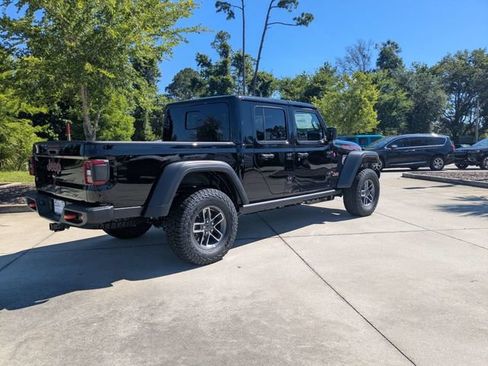 New 2026 Jeep Gladiator Mojave AWD/4WD image 3