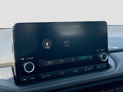 Used 2023 Honda Accord LX image 17