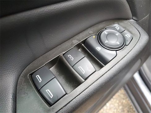 Used 2022 Chevrolet Equinox LT image 22