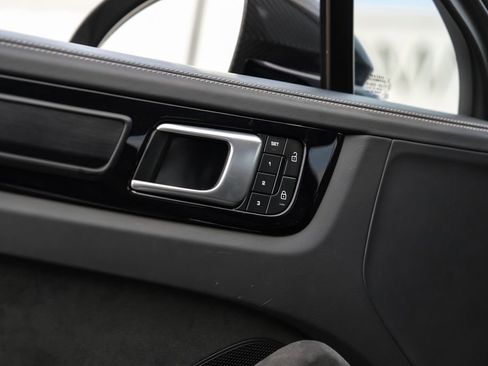 Used 2023 Porsche Cayenne Turbo GT image 55