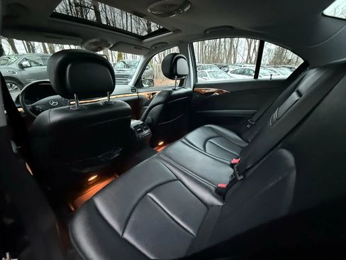 Used 2006 Mercedes-Benz E 350 4MATIC Sedan image 17