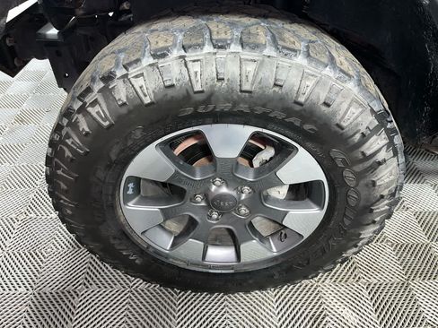 Used 2016 Jeep Wrangler Unlimited Sport AWD/4WD image 10