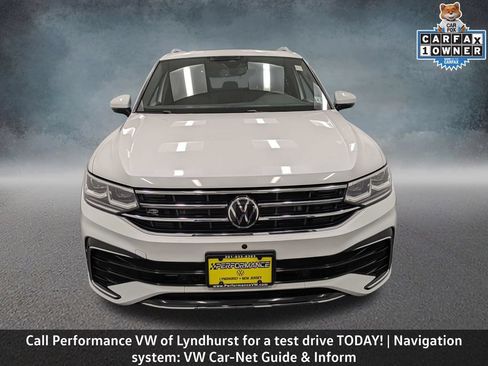 Used 2023 Volkswagen Tiguan SEL R-Line AWD/4WD image 2