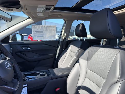 New 2026 Nissan Rogue SV w/ SV Premium Package image 26