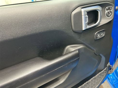 Used 2021 Jeep Wrangler Unlimited Sport image 20