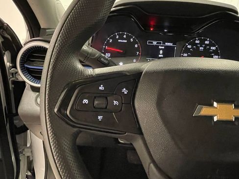 Used 2024 Chevrolet Trax LS FWD image 29