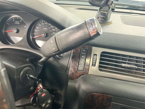 Used 2014 GMC Sierra 2500 Denali image 16