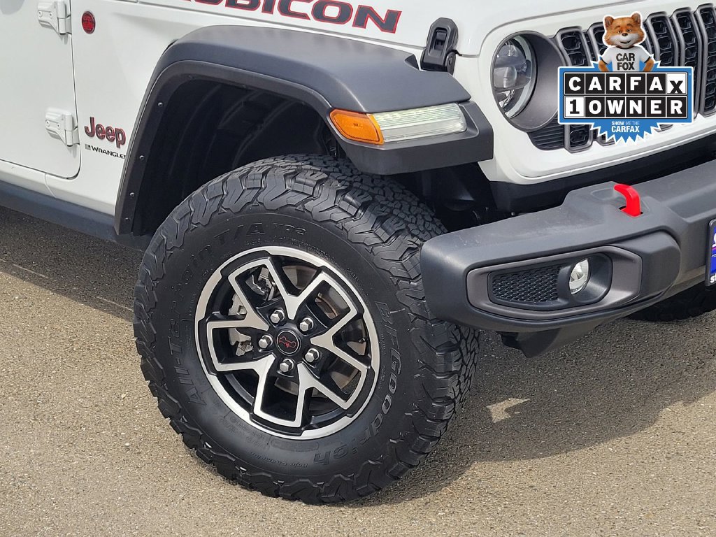 Used 2024 Jeep Wrangler Unlimited Rubicon AWD/4WD image 9