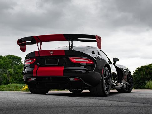 Used 2017 Dodge Viper GTC w/ ACR Package RWD image 26