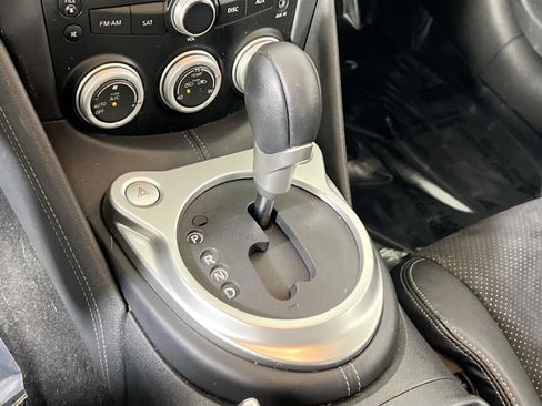 Used 2014 Nissan 370Z Touring w/ Sport Package image 14