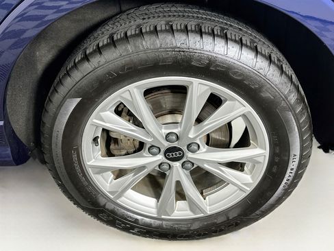 Used 2025 Audi Q3 2.0T Premium AWD/4WD image 11