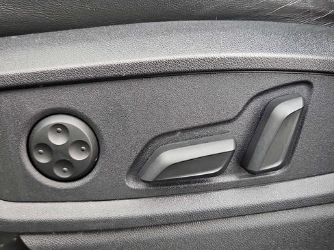 Used 2024 Audi Q5 2.0T Premium Plus image 27