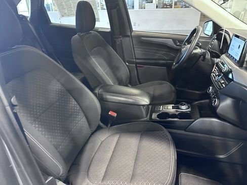 Used 2024 Ford Escape Active image 15