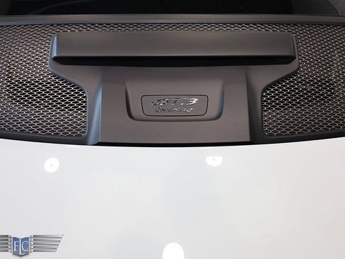 Used 2024 Porsche 911 GT3 RWD image 14