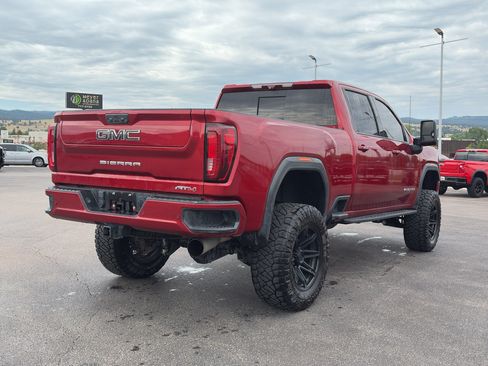 Used 2022 GMC Sierra 2500 AT4 w/ AT4 Premium Plus Package AWD/4WD image 3