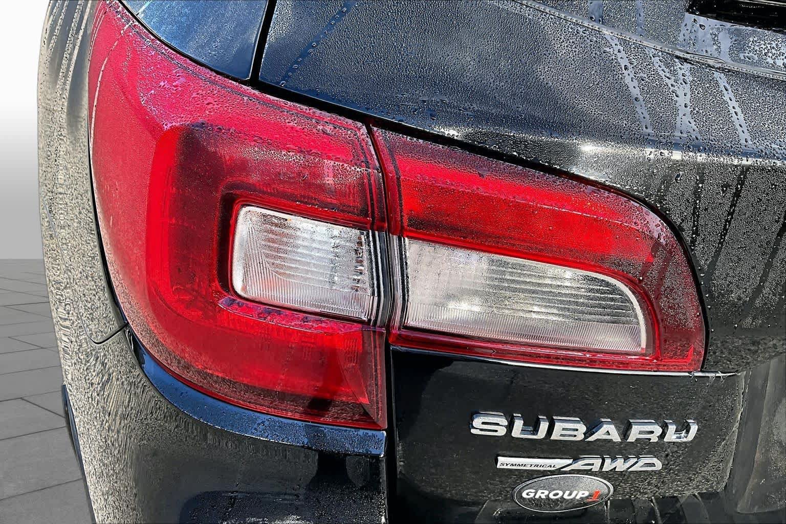Used 2017 Subaru Outback 2.5i Touring AWD/4WD image 28