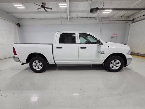 Used 2022 RAM 1500 Tradesman w/ Chrome Appearance Group AWD/4WD image 11