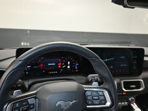 Used 2025 Ford Mustang GT Premium w/ GT Performance Package RWD image 12