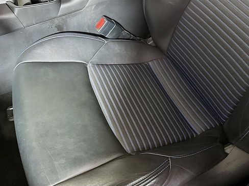 Used 2021 Toyota RAV4 XSE image 21