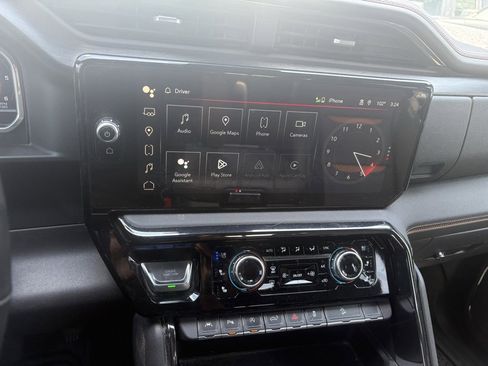 Used 2023 GMC Sierra 1500 AT4 w/ AT4 Premium Package image 26