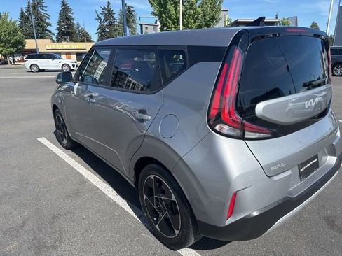 Certified 2023 Kia Soul EX FWD image 8