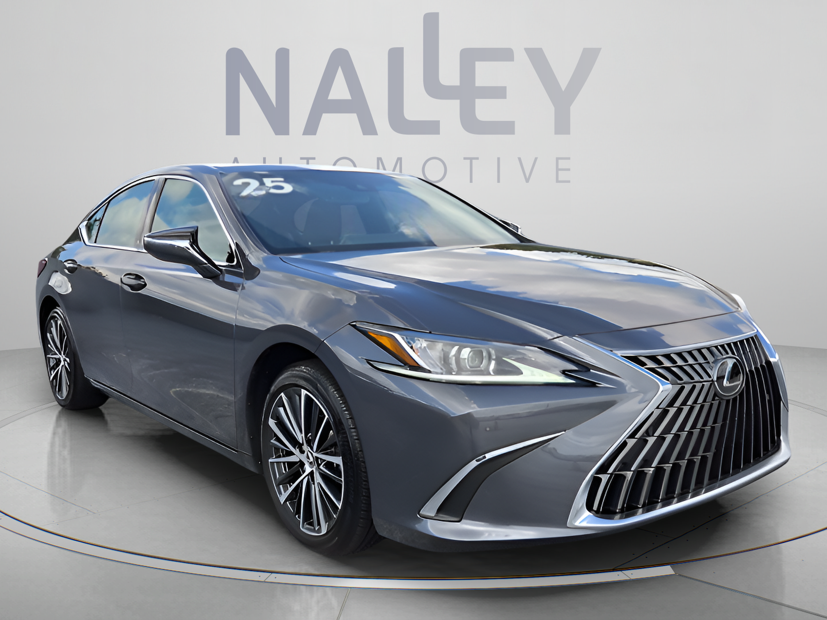 Used 2025 Lexus ES 350 w/ Premium Package FWD image 7