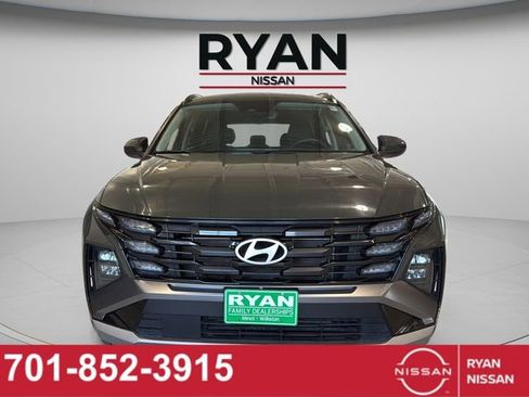 Used 2025 Hyundai Tucson SEL image 12