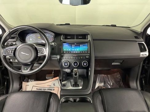 Used 2020 Jaguar E-PACE SE image 40