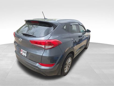 Used 2017 Hyundai Tucson SE image 8