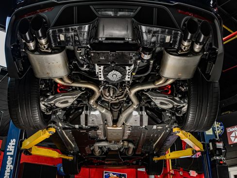 Used 2021 Ford Mustang GT Premium w/ GT Performance Package RWD image 4