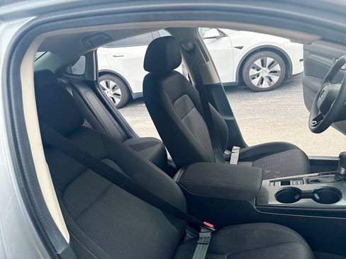Used 2025 Honda Civic LX image 25