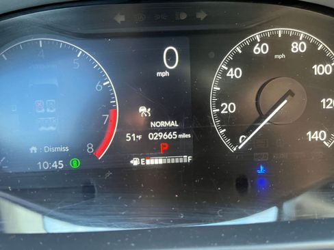 Used 2025 Honda HR-V Sport image 39