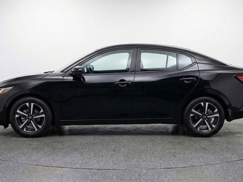 Used 2025 Nissan Sentra SV image 5