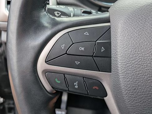Certified 2021 Jeep Grand Cherokee Laredo X AWD/4WD image 15