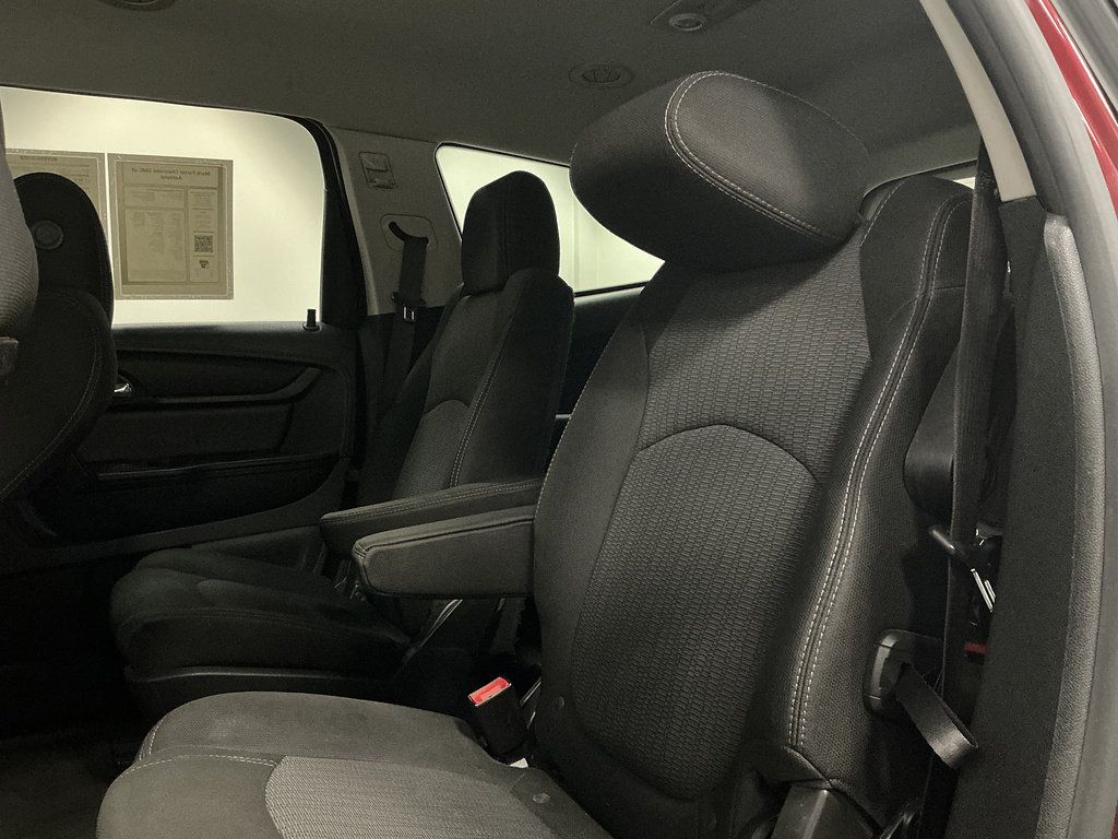 Used 2017 Chevrolet Traverse LT w/ Style and Technology Package AWD/4WD image 25
